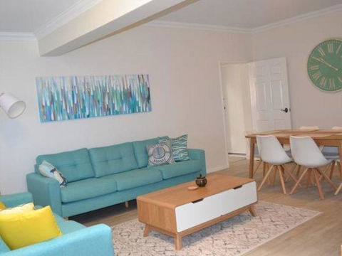 Caravel Beach House Mandurah - Foster Accommodation 25