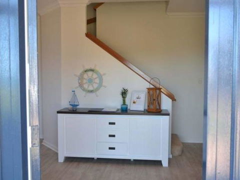 Caravel Beach House Mandurah - Foster Accommodation 23