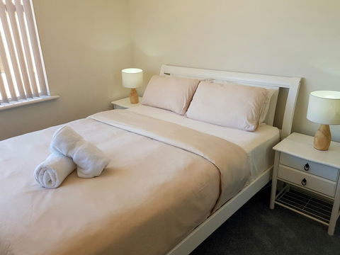 Caravel Beach House Mandurah - Foster Accommodation 11