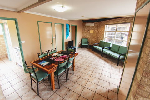 Esperance Foreshore Apartments - Foster Accommodation 33