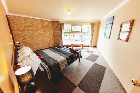 Esperance Foreshore Apartments - Foster Accommodation 12
