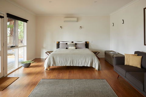 Margaret River Retreat - Foster Accommodation 13