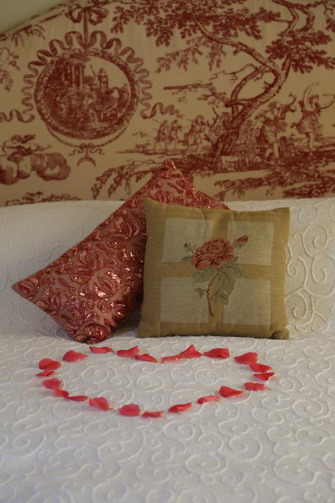 Two Sisters Chalets - Foster Accommodation 21