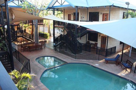 Apartments At Blue Seas Resort - Foster Accommodation 15