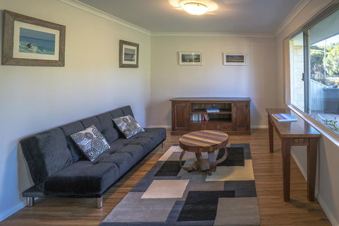 Indoyo Retreat - Foster Accommodation 5
