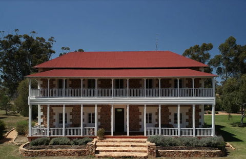 Daisy Cottage - Foster Accommodation 5