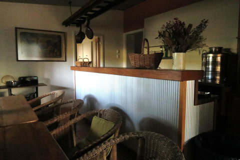 Bentwood Olive Grove Accommodation - Foster Accommodation 8