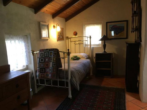 Bentwood Olive Grove Accommodation - Foster Accommodation 28