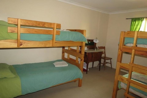 Bentwood Olive Grove Accommodation - Foster Accommodation 15