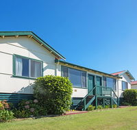 Augusta Hotel Motel - Foster Accommodation