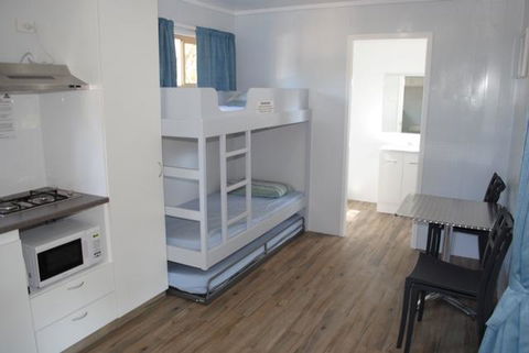 Gracetown Caravan Park - Foster Accommodation 9