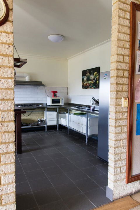 Baywatch Retreat Augusta - Foster Accommodation 19