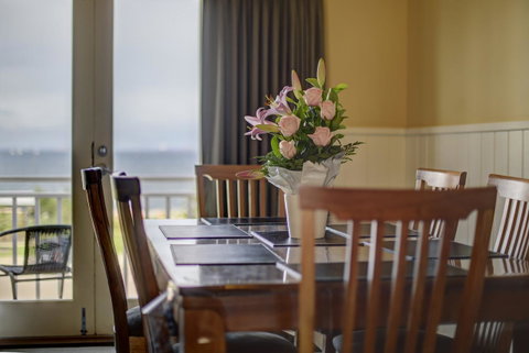 The Jetty Resort - Foster Accommodation 12