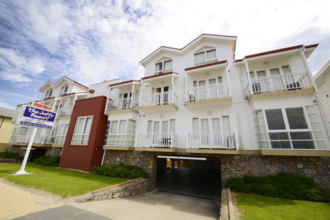 The Jetty Resort - Foster Accommodation 28