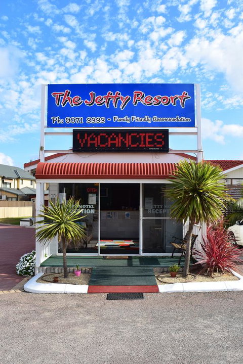 The Jetty Resort - Foster Accommodation 37