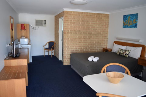 The Jetty Resort - Foster Accommodation 44