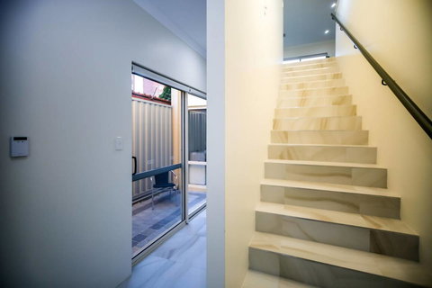 VIP Stays - Villa De Burswood Luxury 3BR Suite W/ King Bed FREE WIFI - Foster Accommodation 10