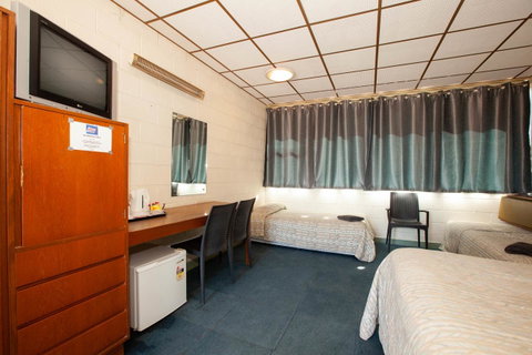 EUCLA MOTOR HOTEL - Foster Accommodation 18