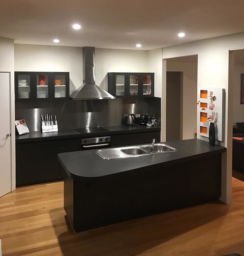 THE SANCTUARY LUXURY HOLIDAY HOME - Foster Accommodation 9