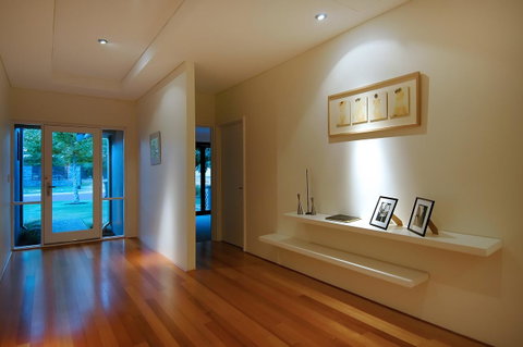 THE SANCTUARY LUXURY HOLIDAY HOME - Foster Accommodation 12
