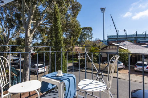 Subiaco Village - 34 - Foster Accommodation 13