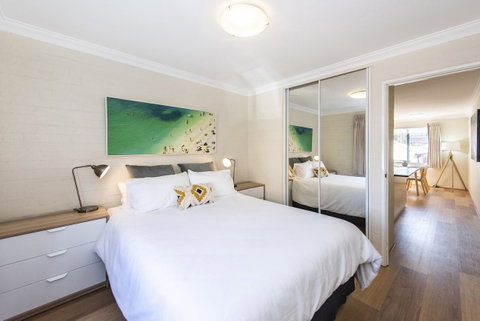 Subiaco Village - 34 - Foster Accommodation 7