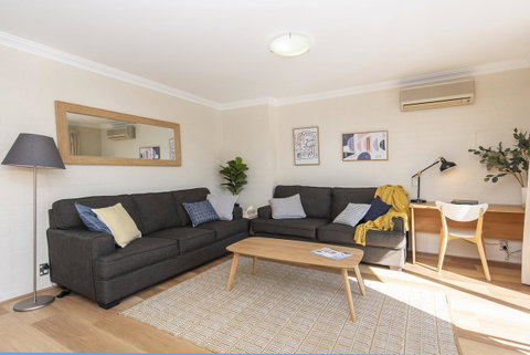 Subiaco Village - 34 - Foster Accommodation 1