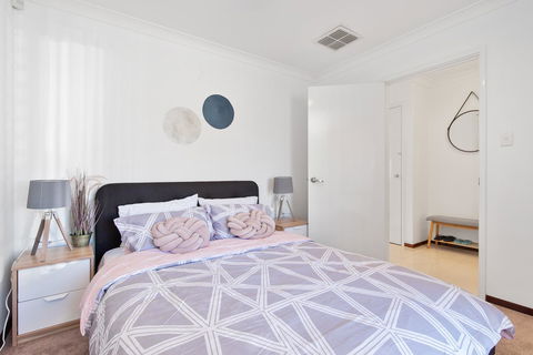 Applecross Village Residence - Foster Accommodation 19