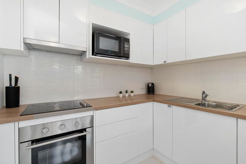 Applecross Village Residence - Foster Accommodation 12