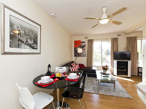 Style In Subiaco - Foster Accommodation 7