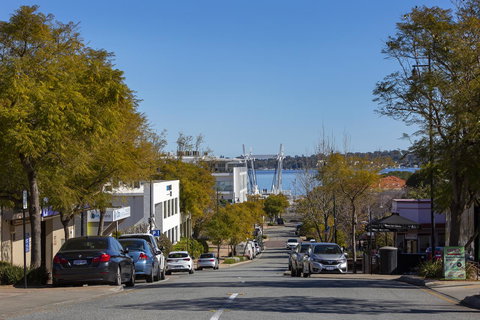 Como Executive Apartment - Foster Accommodation 26