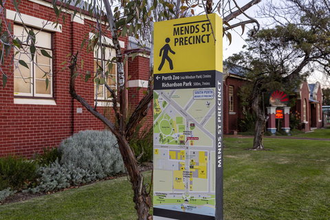 Como Executive Apartment - Foster Accommodation 31