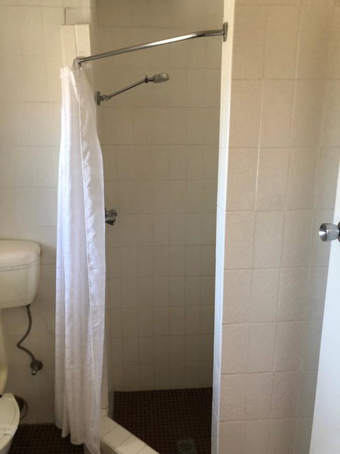 Kambalda Hotel - Foster Accommodation 4
