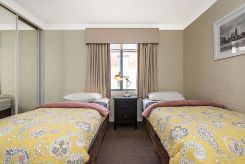 Subiaco Village 18 - Foster Accommodation 12