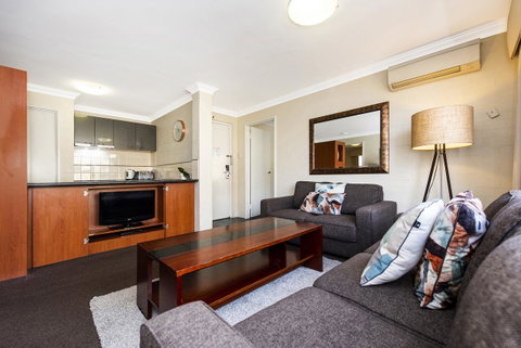 Subiaco Village 18 - Foster Accommodation 2