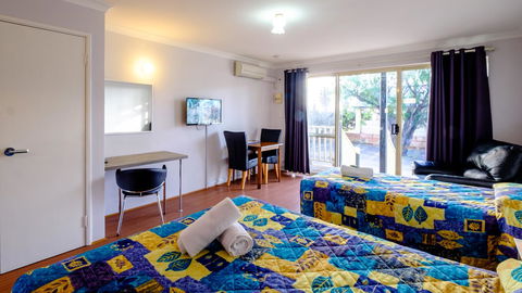 Australind Tourist Park - Foster Accommodation 22