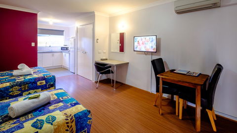 Australind Tourist Park - Foster Accommodation 40