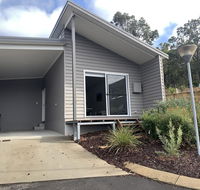 17 By The Sea - Foster Accommodation