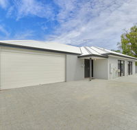 Ocean Walk Abbey Beach - Foster Accommodation