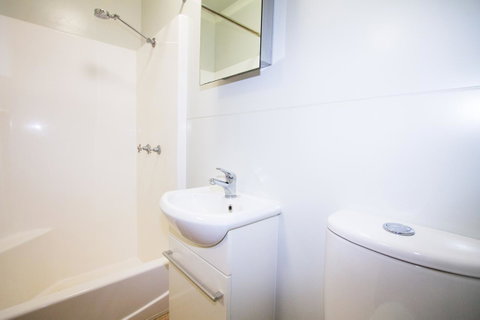 Meekatharra Accommodation Centre - Foster Accommodation 19