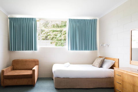 Comfort Inn Devonport - Foster Accommodation 19