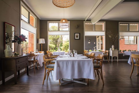 Comfort Inn Devonport - Foster Accommodation 12