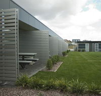Brighton Hotel Motel - Foster Accommodation