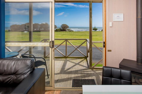 Discovery Parks - Devonport - Foster Accommodation 44