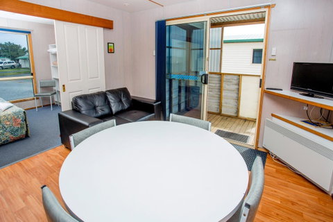 Discovery Parks - Devonport - Foster Accommodation 23