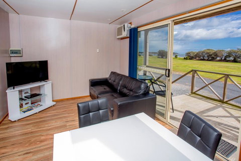 Discovery Parks - Devonport - Foster Accommodation 38