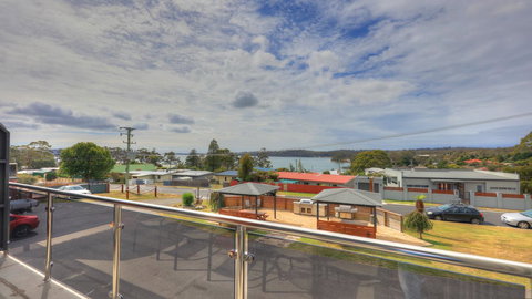 Sweetwater Villas - Foster Accommodation 6