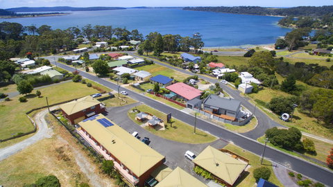 Sweetwater Villas - Foster Accommodation 21