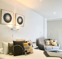 Sandy Bay Studio Apartment - Foster Accommodation