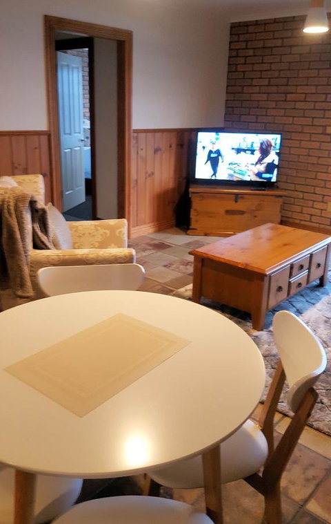 Stanley Village Waterfront Accommodation - Foster Accommodation 4